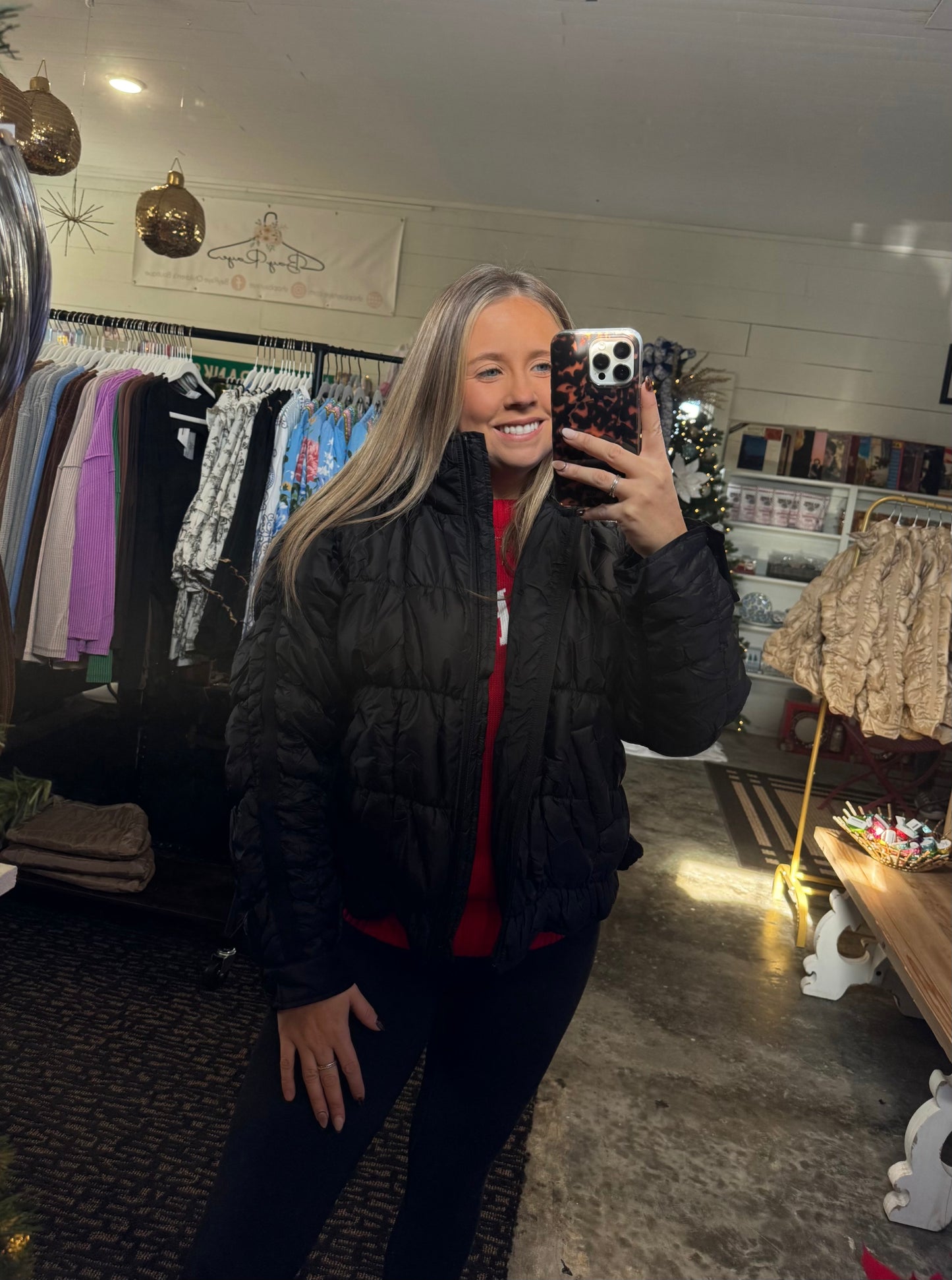 PUFFER JACKET IN BLACK