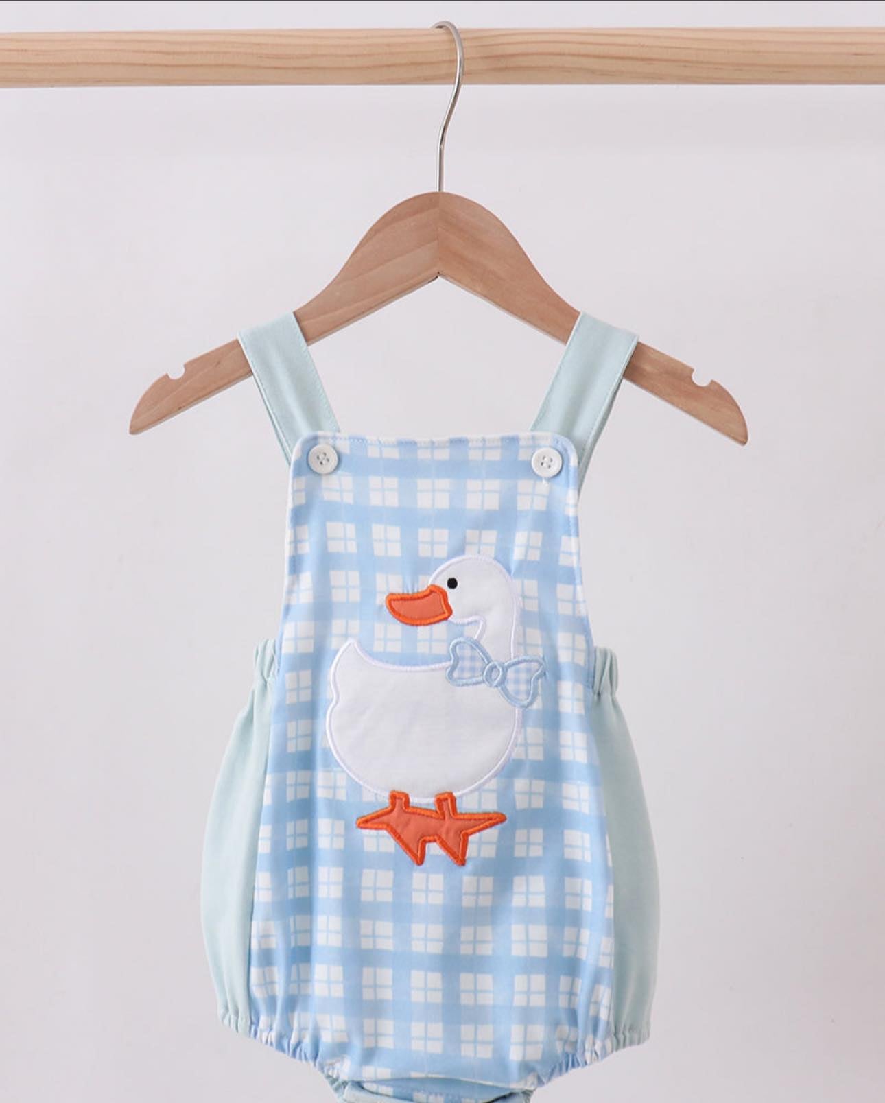 SILLY GOOSE GINGHAM BUBBLE