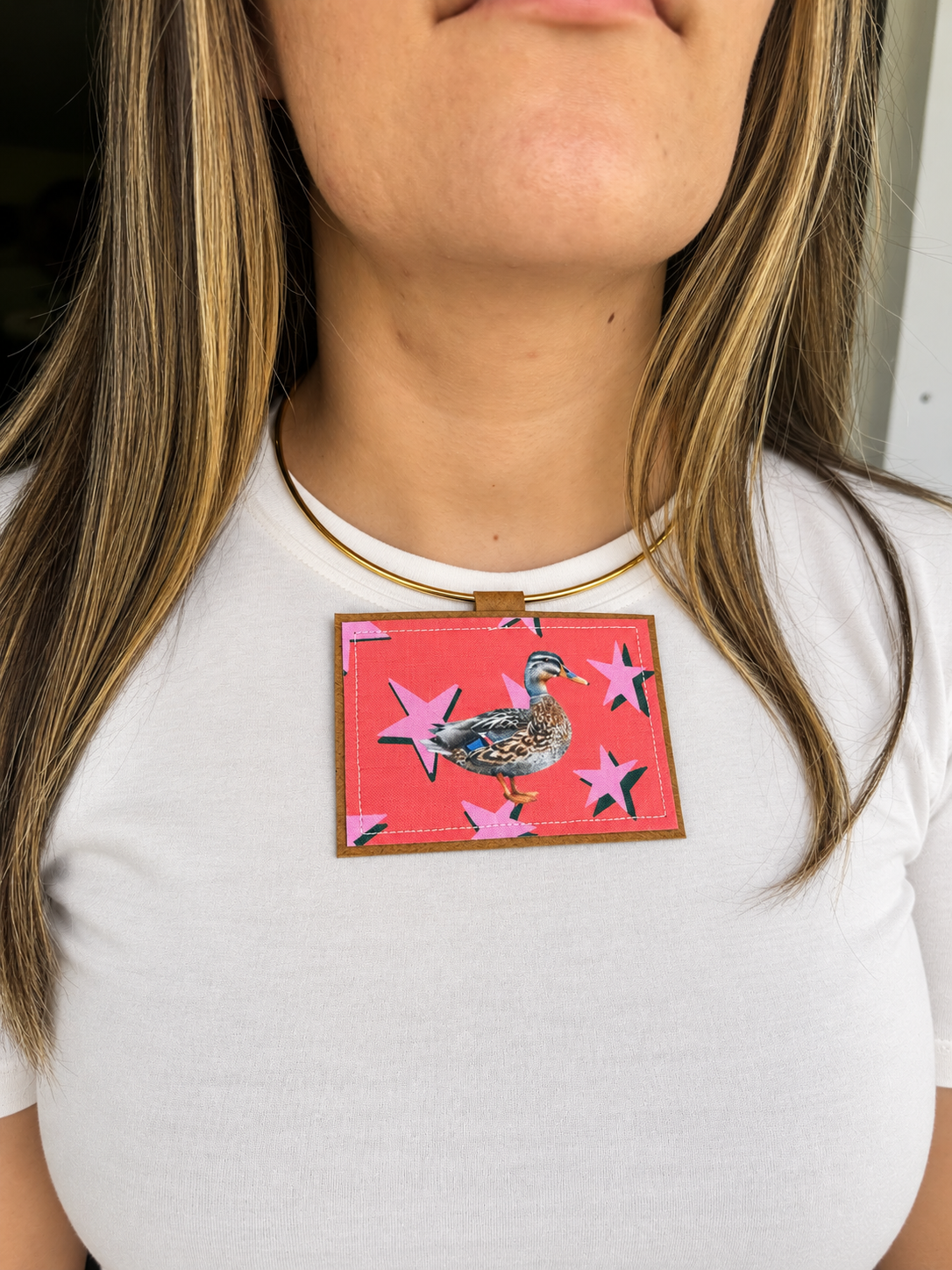 DUCK STAR PENDANT NECKLACE