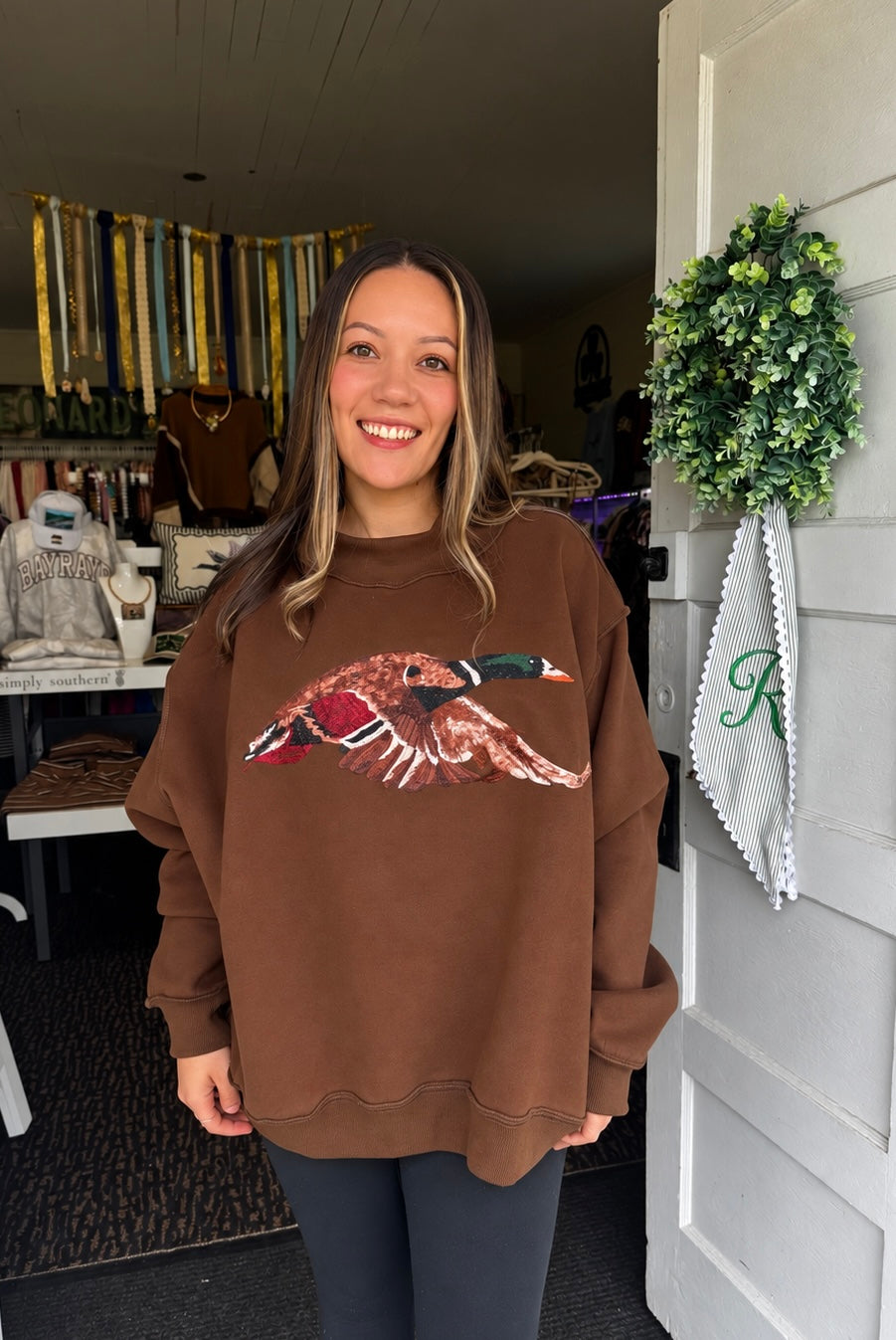 EMBROIDERED MALLARD MOCKNECK IN BROWN