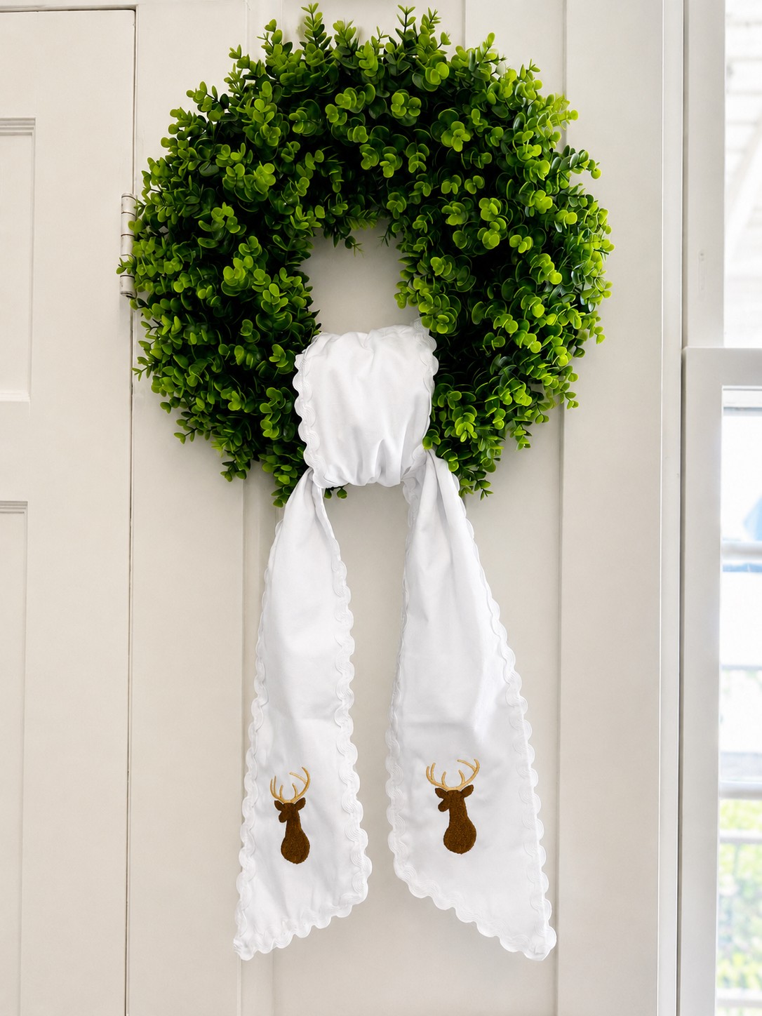 DEER WREATH SASH