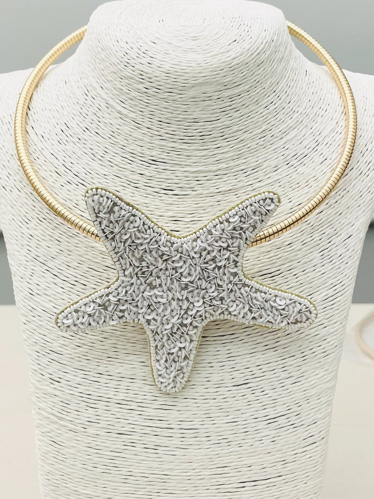STARFISH NECKLACE