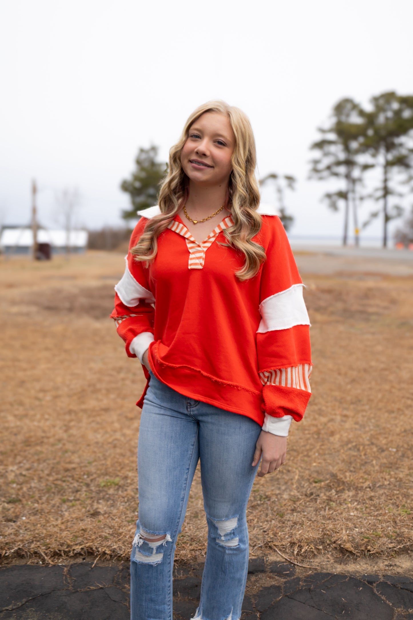 SUTTON TOP IN RED/WHITE