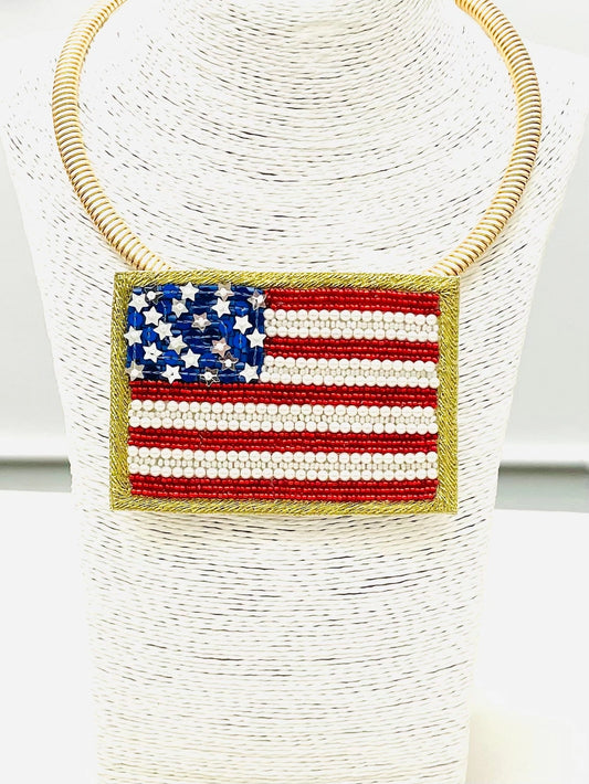 AMERICANA NECKLACE