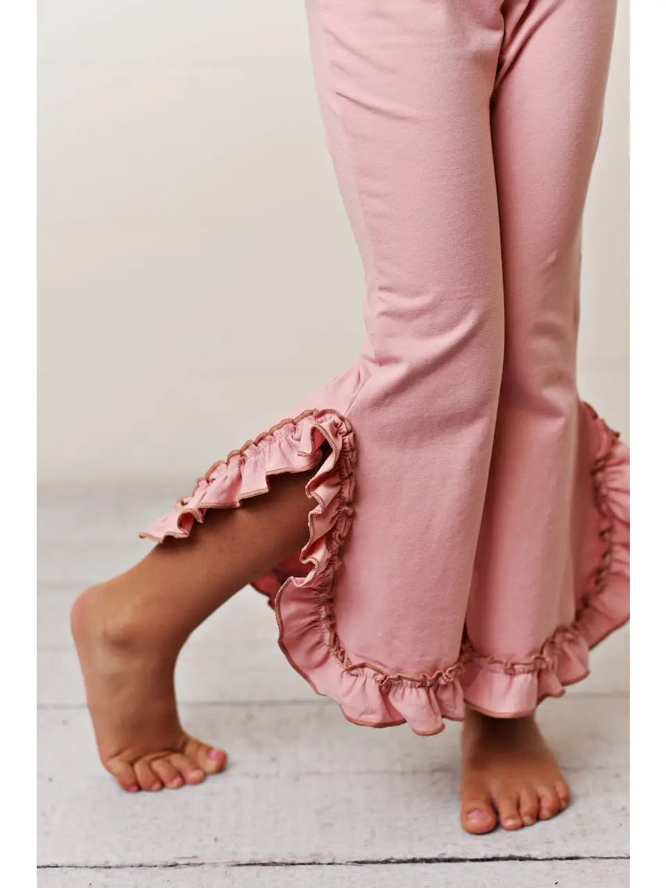 PINK RUFFLE LOUNGE SET