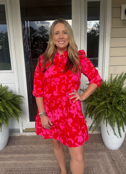 FLORAL CHIC DRESS IN RED/PINK