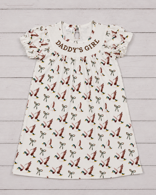 DADDY'S GIRL MALLARD SMOCKED DRESS