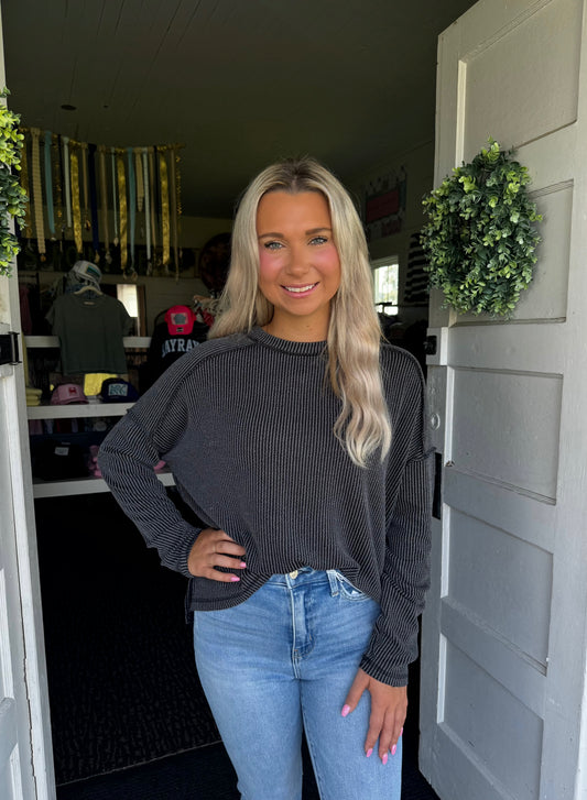 EVERYDAY LONG SLEEVE TOP IN CHARCOAL