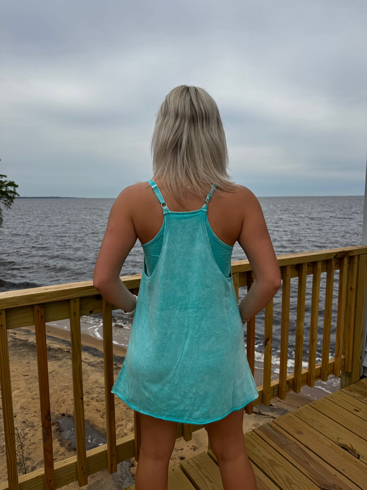 THROW & GO DRESS IN TURQUOISE