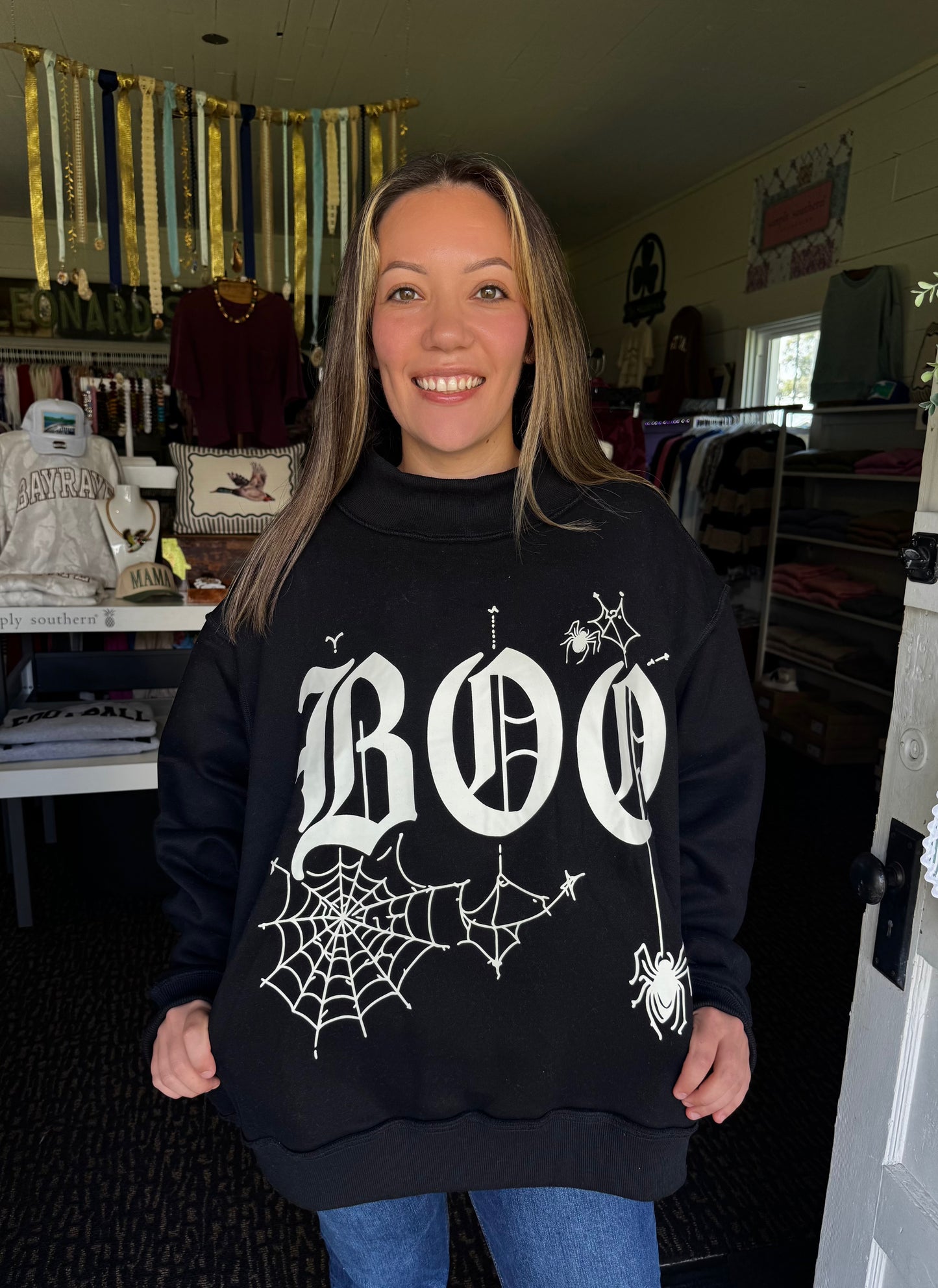 BOO MOCKNECK