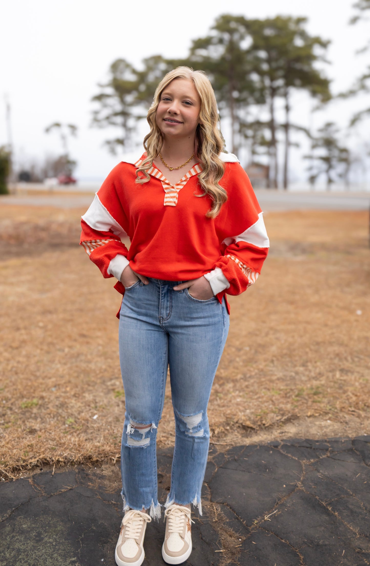 SUTTON TOP IN RED/WHITE