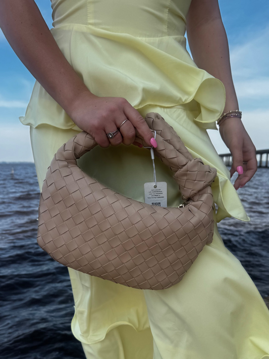 SOHO KNOT BAG IN NATURAL