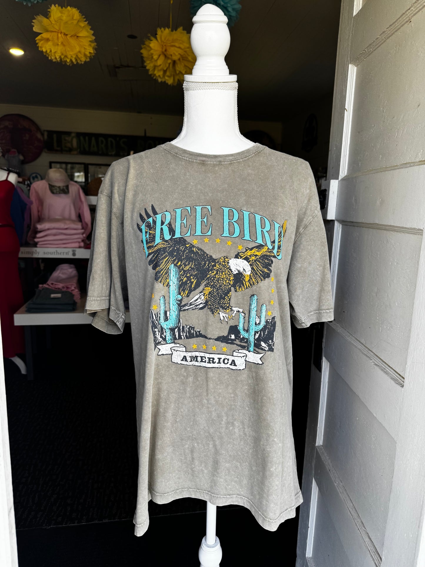 FREE BIRD FULL LENGTH TEE - SIZE SMALL