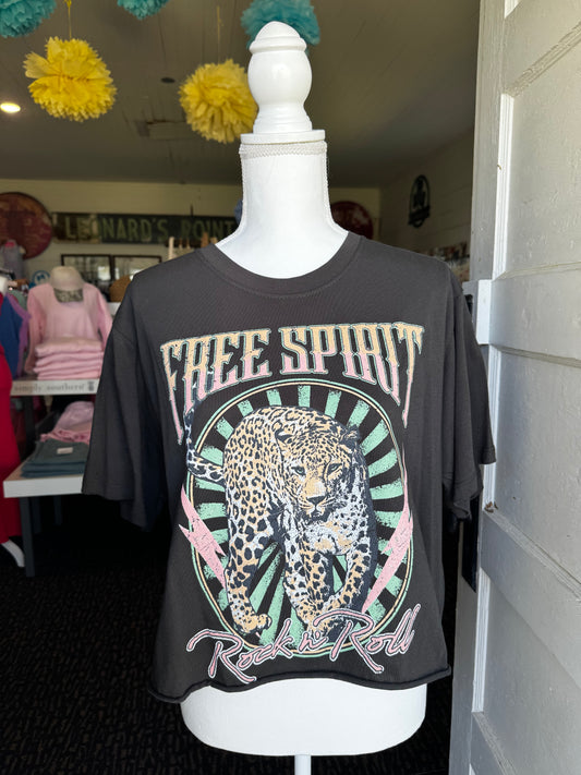 FREE SPIRIT CROPPED TEE - SIZE LARGE