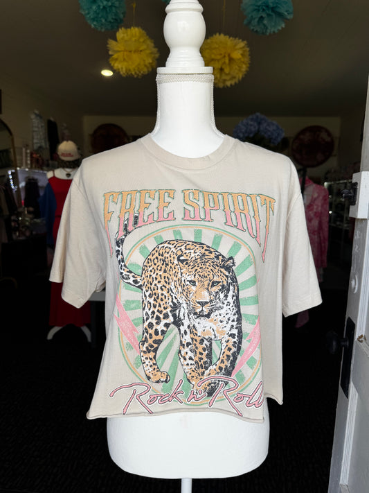 FREE SPIRIT CROPPED TEE - SIZE LARGE