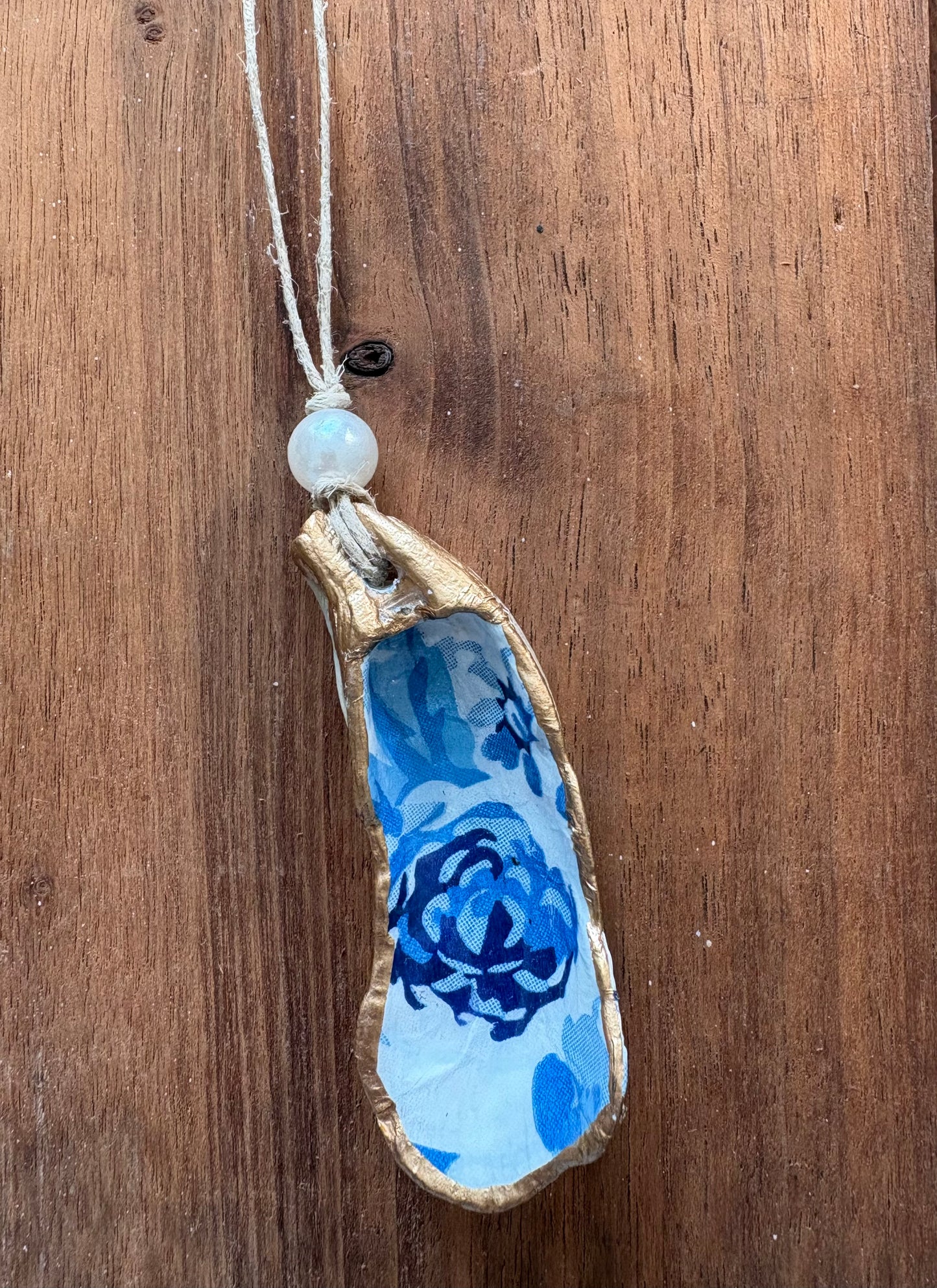 Shell ornament 6