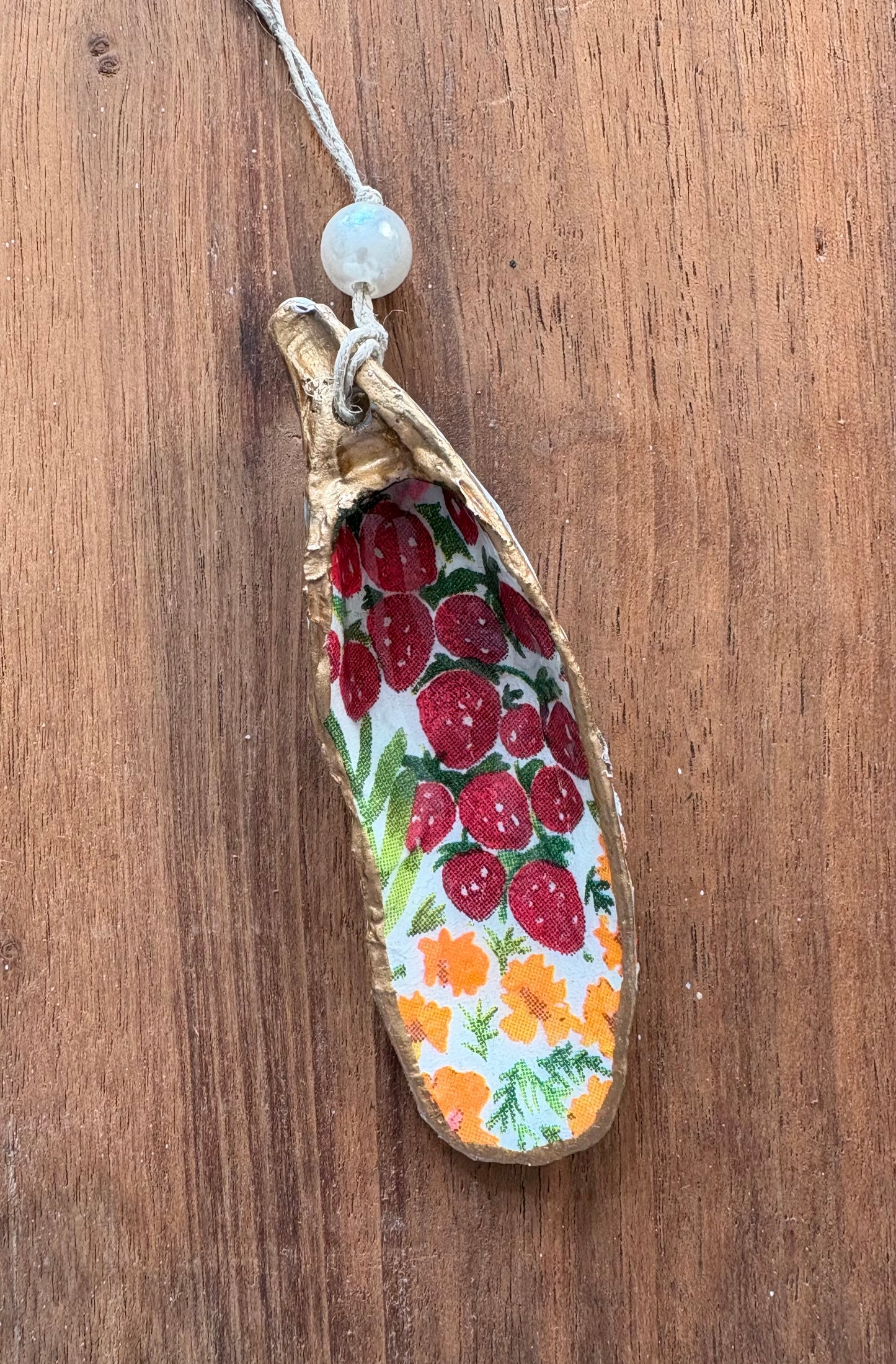 Shell ornament 7
