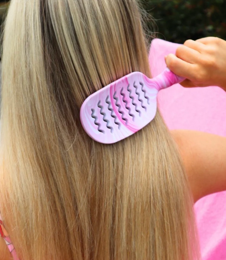 TELETIES VENTED HAIR BRUSH  - PINCH ME!