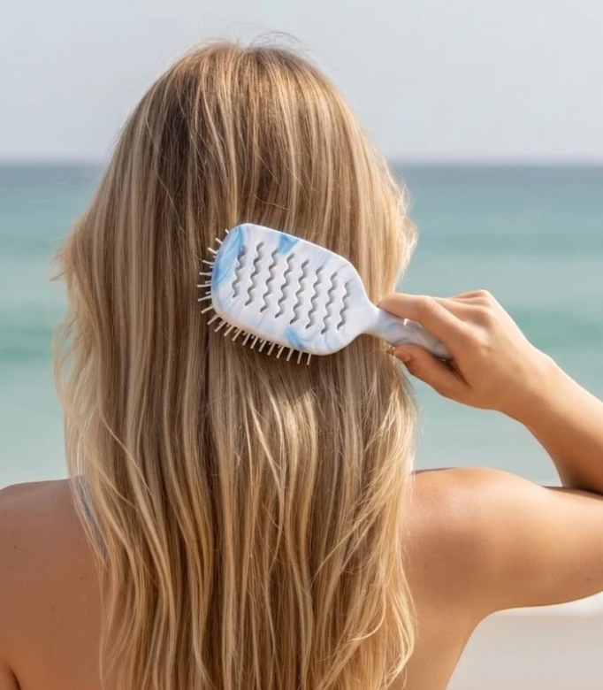 TELETIES VENTED HAIR BRUSH  - TIDE & TRUE TIE DYE