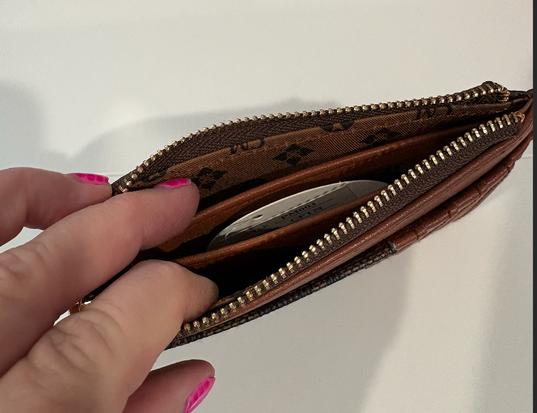 CHECKERED ZIPPER WALLET - BROWN