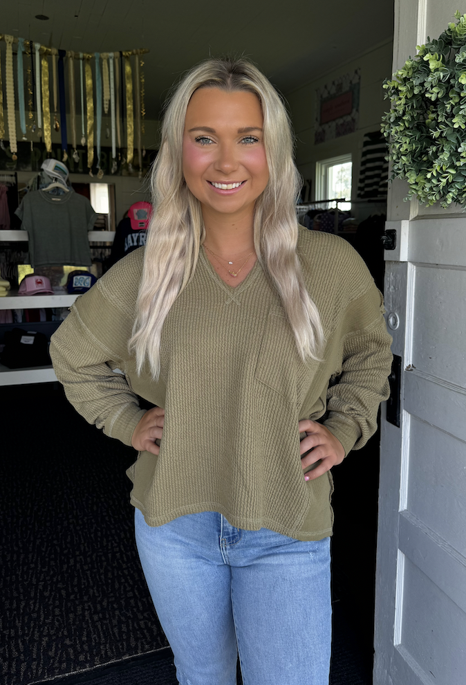 EASYGOING TOP IN OLIVE
