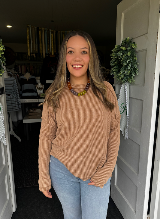 EVERYDAY LONG SLEEVE TOP IN CAMEL